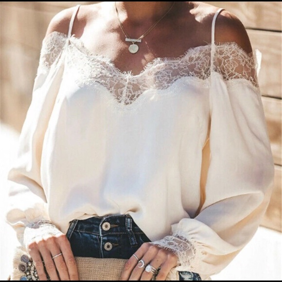 COLD SHOULDER TOP - Picture 2 of 7